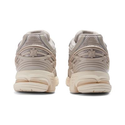 6. Buty New Balance unisex M1906RPA