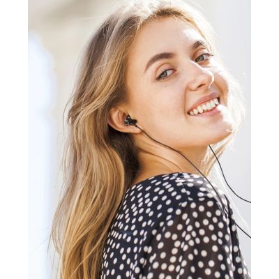 12. Słuchawki douszne USB-C Joyroom TYPE-C Series JR-EC07 metalowe - czarne