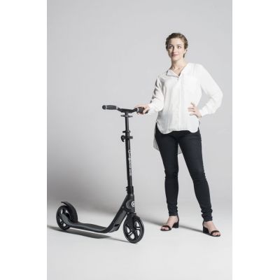 9. Hulajnoga miejska Globber ONE NL 205 / Black-Charcoal Grey 477-100