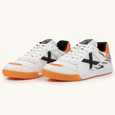 3. Buty Munich Continental 965 IN 4100965