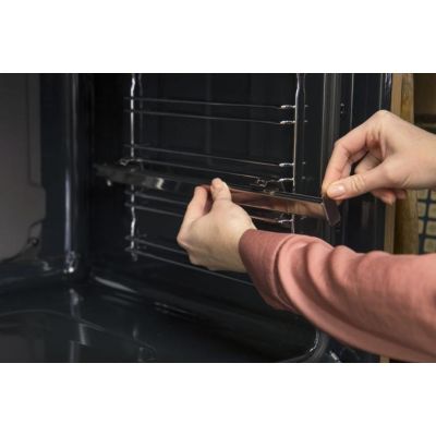 9. Piekarnik GORENJE BO6737E02BG