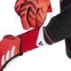 6. Rękawice bramkarskie adidas Predator Pro M IW6276