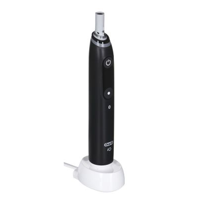3. Szczoteczka Oral-B iO Series 6 Black Lava