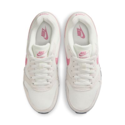 4. Buty damskie Nike MD Runner 2 749869-106