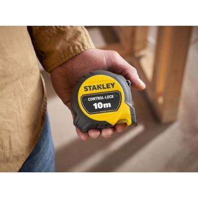 6. miara Stanley Control Lock 10m x