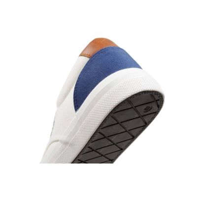 17. Buty Lee Cooper M LCW-24-02-2140M