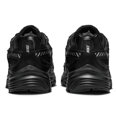 4. Buty Nike Initiator IB4595-001