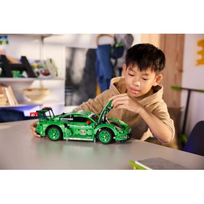 18. LEGO Technic 42224 Porsche 911 GT3 R AO Rexy Racing Car