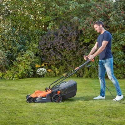 7. Black & Decker BEMW481ES Kosiarka do trawnika typu push Prąd przemienny Pomarańczowy