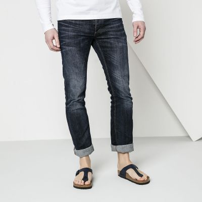 18. Japonki Birkenstock Gizeh M 143621