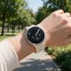 5. Pasek Tech-Protect Silicone Evo na Samsung Galaxy Watch 40 / 44 / 46  mm - beżowy