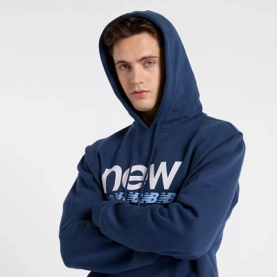 16. Bluza New Balance Sport Graphic Fleece Hoodie NNY M MT51941NNY