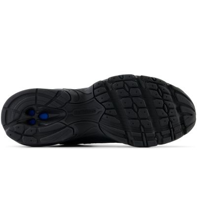 10. Buty sportowe New Balance trenningowe M MR530PB