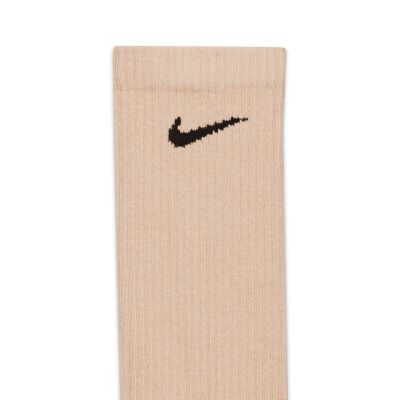 3. Skarptey Nike Everyday Plus Cushioned Multicolor SX6897-904