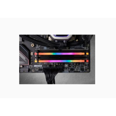 5. Corsair Vengeance RGB Pro moduł pamięci 32 GB 2 x 16 GB DDR4 3200 MHz