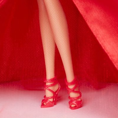 5. Barbie Signature JJX65 lalka