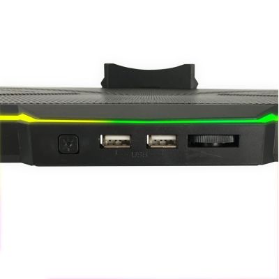 7. ESPERANZA PODSTAWKA CHŁODZĄCA GAMING RGB XALOK EGC110