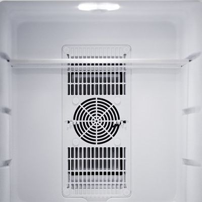 32. Chłodziarka termoelektryczna ADLER AD 8089