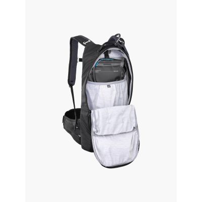 5. Plecak rowerowy EVOC Trail Pro Blackline 10 black