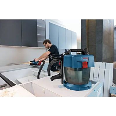 6. Bosch GAS 18V-10 L Professional Czarny, Niebieski