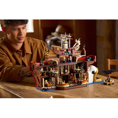 LEGO One Piece 75640 Pływająca restauracja Baratie