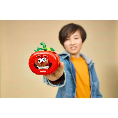 13. LEGO Fortnite 77079 - Pomidorek