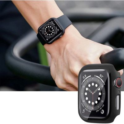6. Etui Tech-Protect Defense360 na Apple Watch 7 / 8 / 9 (41 mm) - przezroczyste