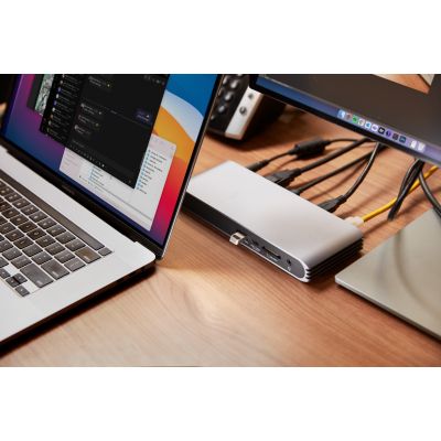 7. KINGSTON FLASH 256GB DATATRAVELER USB 3.2 Gen 1 200MB/s