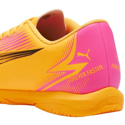 11. Buty piłkarskie Puma Ultra Play IT M 107766 03
