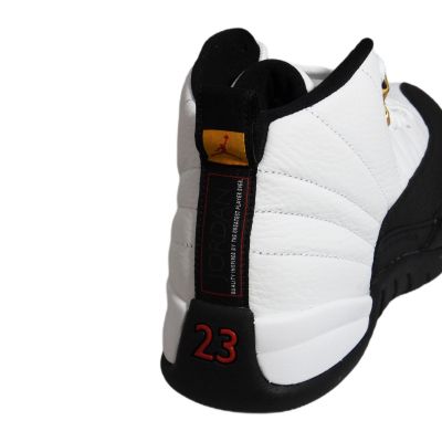 7. Buty męskie Air Jordan 12 Retro „Taxi” - CT8013-117