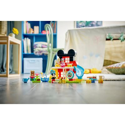 13. LEGO DUPLO Disney 10465
