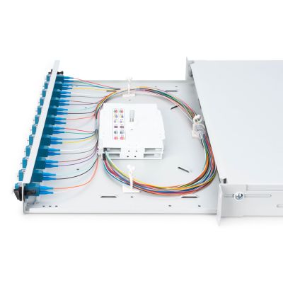 5. Digitus DN-96331/9 panel drive bay Szary