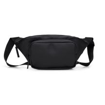 Rains saszetka nerka torba biodrowa BUM BAG W3 14720 01 BLACK