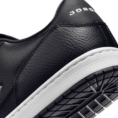 8. Nike Jordan buty męskie Court Connect Low IQ5698-001