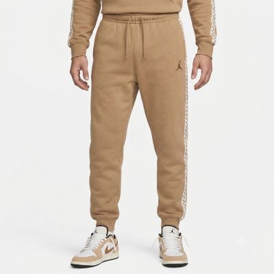 4. Spodnie sportowe męskie Air Jordan Flight MVP Fleece Pants - FN6356-244