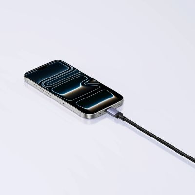 8. Kabel Ugreen USB-C do USB-C PD 240W 2m - czarny