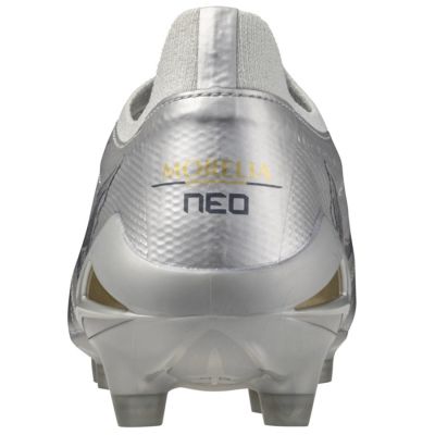 4. Buty Mizuno Morelia Neo IV Beta Elite FG P1GA254204