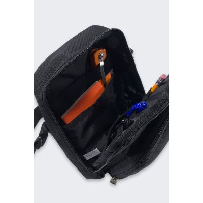 Saszetka Carhartt Crossbody Zip Black