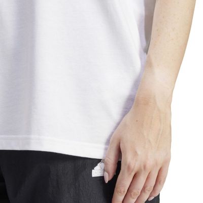 14. Koszulka damska adidas Flower Pack Badge of Sport biała IT1421