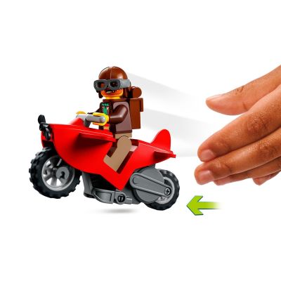 6. LEGO City 60342 Wyzwanie kaskaderskie: atak rekina