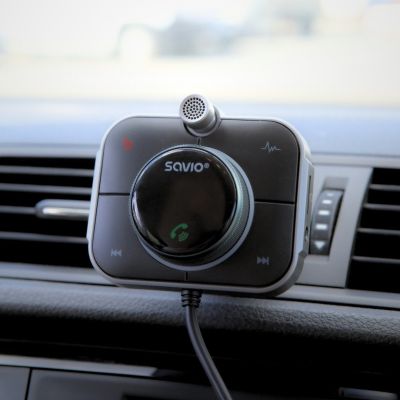 22. SAVIO TR-14 TRANSMITER SAMOCHODOWY FM Z BLUETOOTH I ŁADOWARKĄ,QUICK CHARGE 3.0 I POWER DELIVERY, RED. SZUMÓW