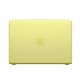 3. Etui Spigen AirSkin na MacBook Neo 13" 2026 - żółte matowe