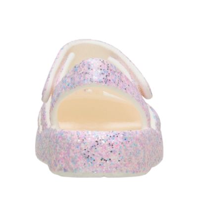 3. Sandały dla dzieci Crocs Classic Glitter Fismerman różowe 212644 0WV