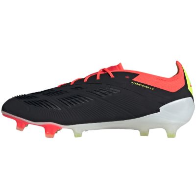 15. Buty piłkarskie adidas Predator Elite FG M IE1802