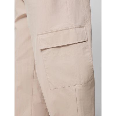 3. Spodnie tkaninowe cargo męskie Outhorn OTHWSS24TTROM637-83S