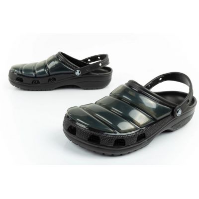8. Klapki Crocs Classic Clog 206624-001
