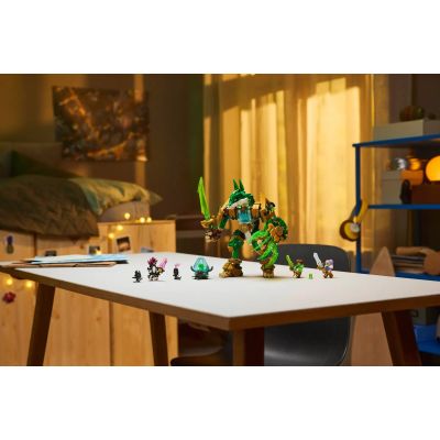19. LEGO DREAMZzz 71508 Lisi mech-strażnik