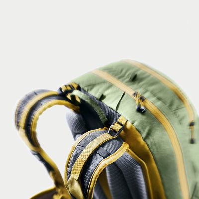 5. Plecak Deuter Attack 16 3210121-2804