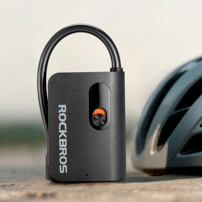 2. Pompka akumulatorowa Rockbros L1 Mini 70 psi kompresor długość węża 200 mm Schrader - czarna