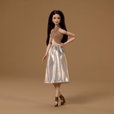 3. Barbie Signature JJX25 lalka